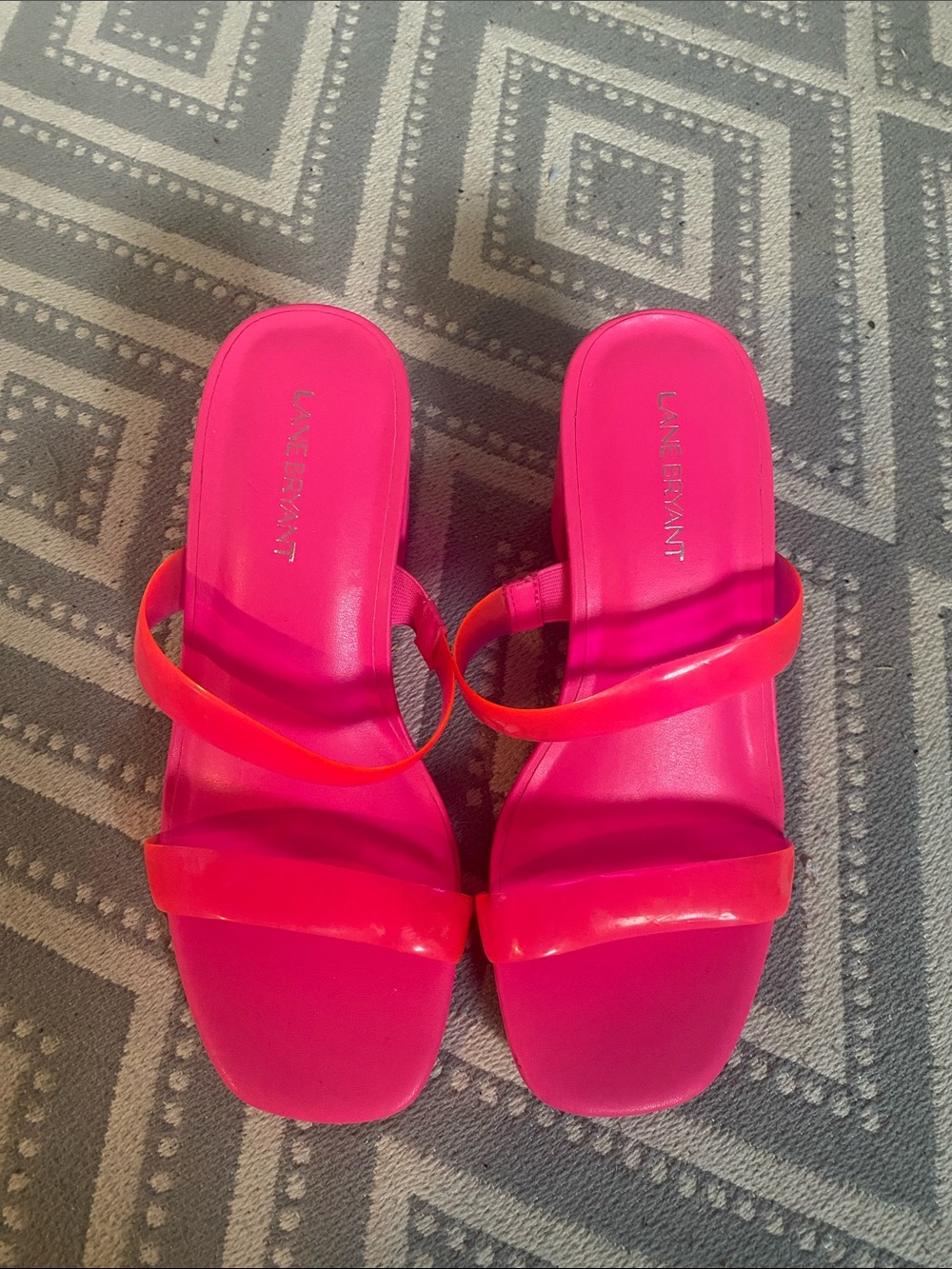 Bright pink neon chunky heel
